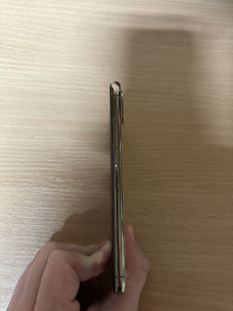 Iphone Xs 64GB Перфектен!