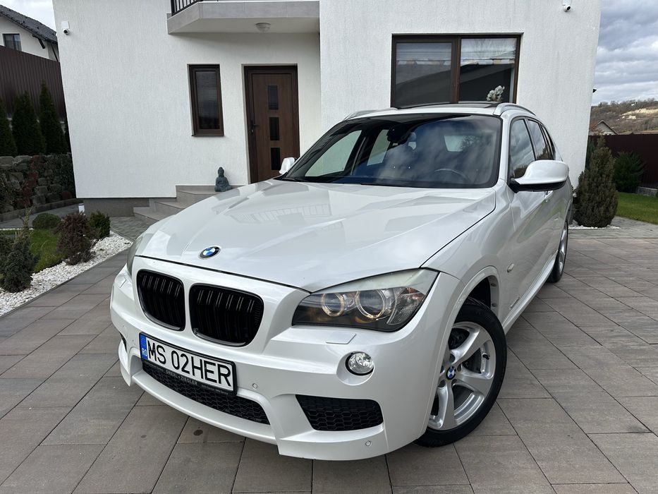 BMW X1 2.3 217 CP/Panoramic/Automat/Xenon/Navigatie/Start Stop/