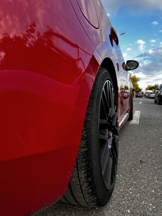 Jante Momo Revenge R18 5x114.3