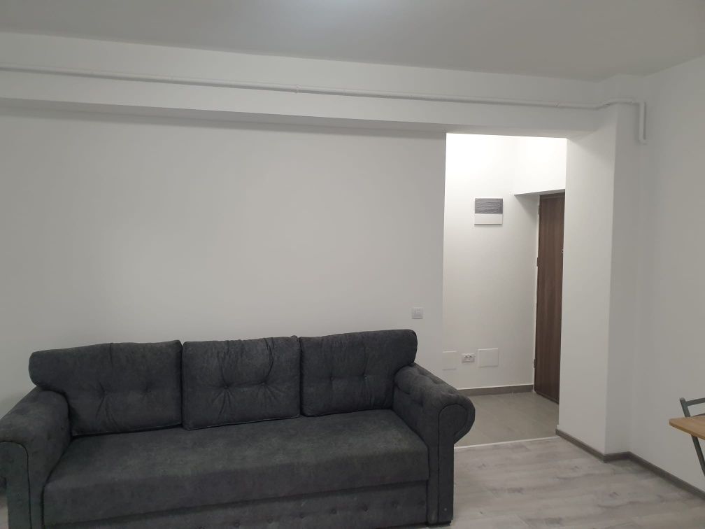 Închiriez apartament 2 camera, 48mp zona Valea Lupului,Perla Rezidenți