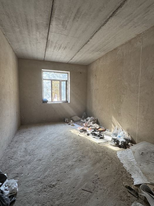2 xonalik uylar sotiladi juda arzon