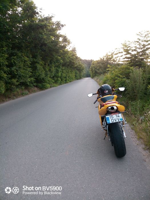 Ducati 900ss, schimb cu mașină+diferență din partea mea