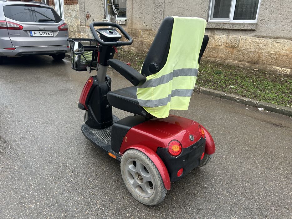 Електрическа триколка за възрастни / хора с намалена подвижност