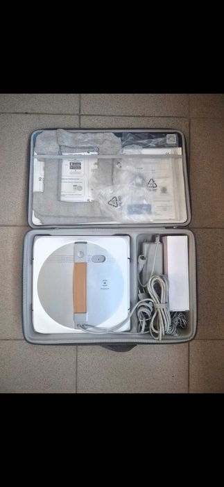 Robot de spalat geamuri Ecovacs Winbot w1 pro