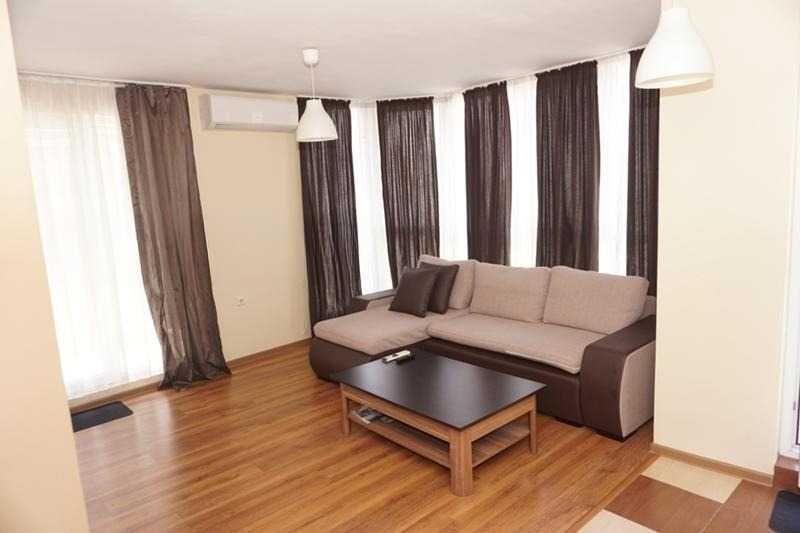 Дава се под наем Двустаен апартамент в София, Полигона - 60 кв.м за 525 € - Снимка #1