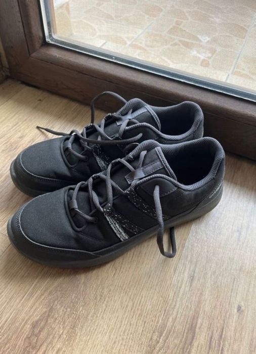 Adidași Quechua 41