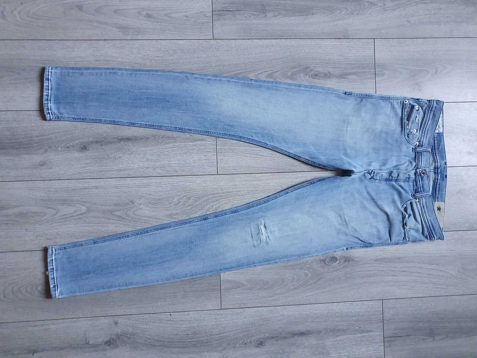 Blugi DIESEL "Tepphar" Slim-Carrot - Marime W32 L34 (Talie 86 cm)