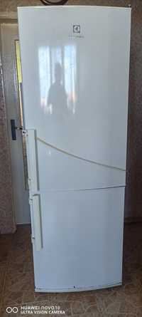 Хладилник Electrolux