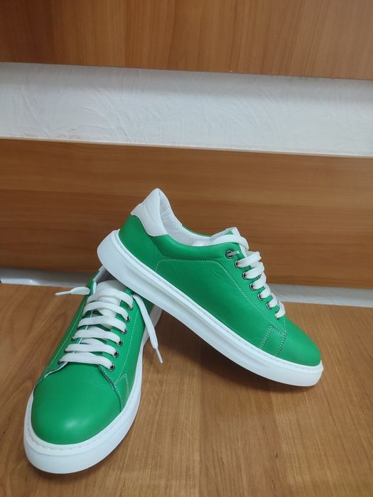 Кеды летние кож 39 раз новые