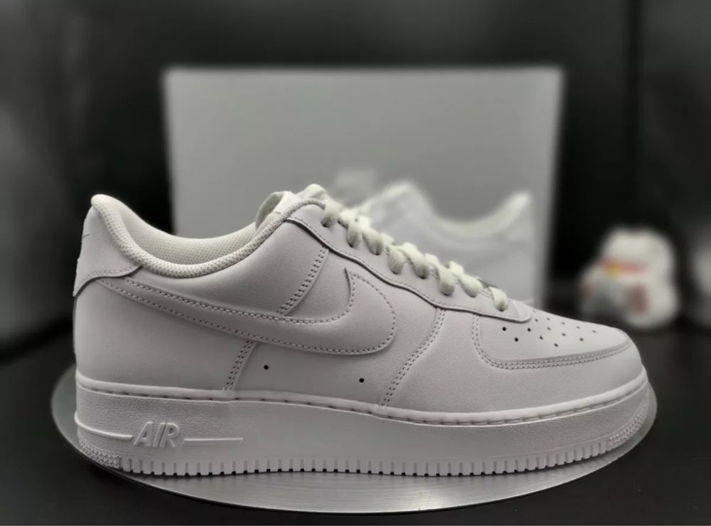 Adidasi Air Force 1 Low Nike Sneakers White
