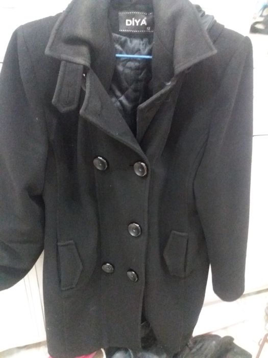 Пальто 44-46 размер камзолы шапаны жалга берем шубы плащи