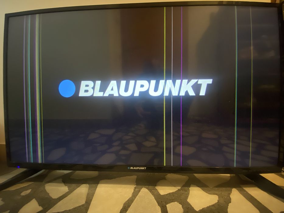Телевизор blaupunkt b49g148t2 за части