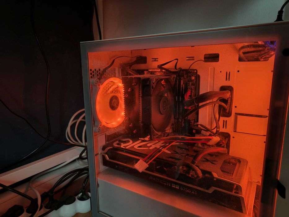 Kit Intel i5 11400F + 16 GB RAM + cooler stock