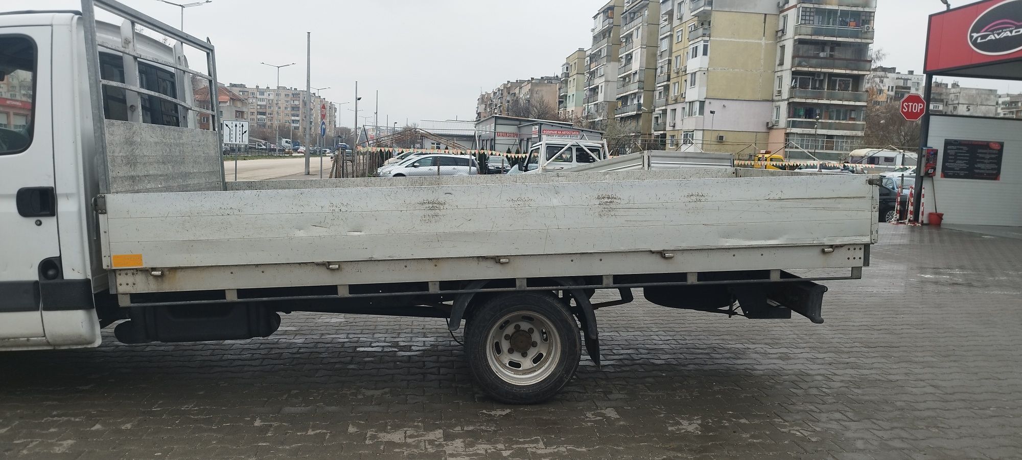 Алуминиева платворма за IVECO DAILY 2010г 4.30м.на 2.20м.Може бартер к