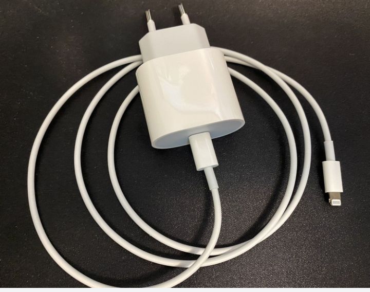 айфон зарядчик оригинал