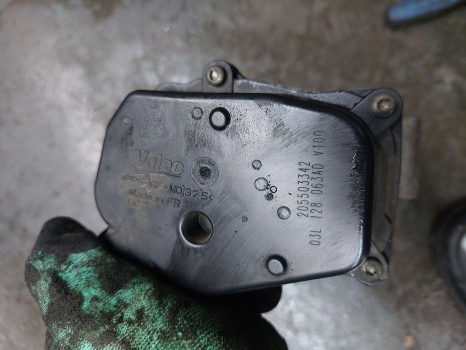 Clapeta acceleratie Golf 6/Octavia 2/Passat B6 1.6tdi Cay 03L128063AD