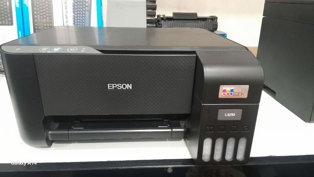 Epson L3210 sotiladi 3/1 rangli