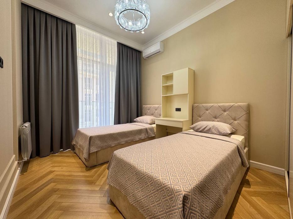 Срочно продается 3х комнатная квартира новостройка ЖК OQ Saroy Delux