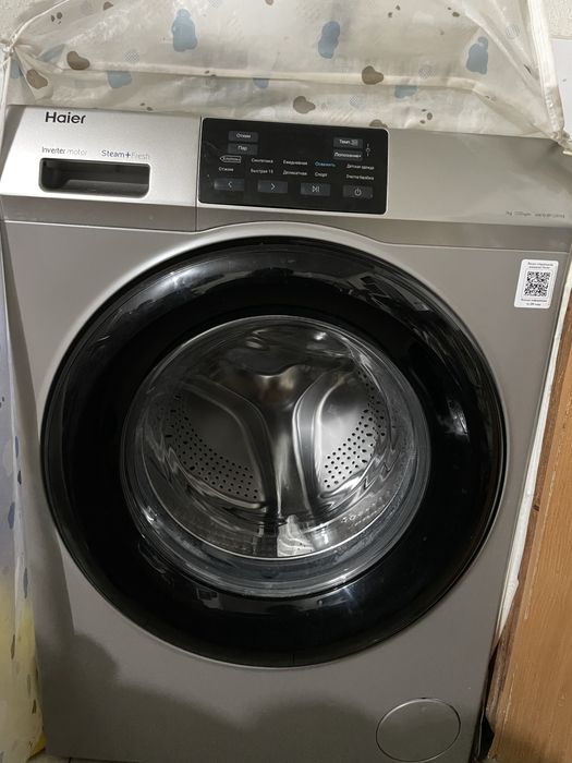 Продам стиральную машинку Haier