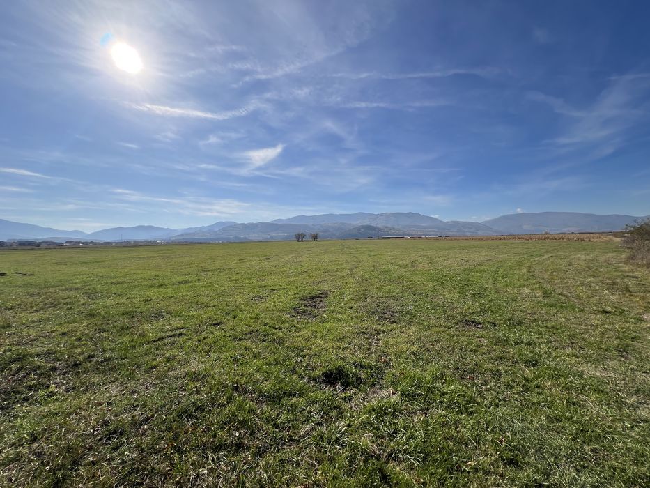 Teren intravilan 2,8 ha de vanzare in Talmaciu zona La Fantana