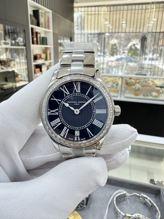 Женские Часы Frederique Constant С бриллиантами 0.5карат