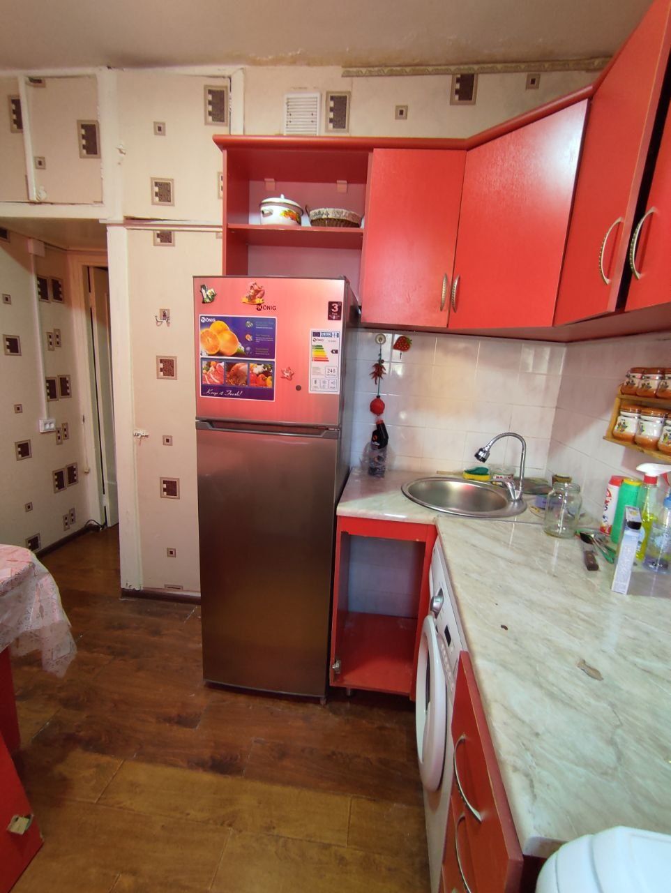 Продается кварира г.Зарафшан
