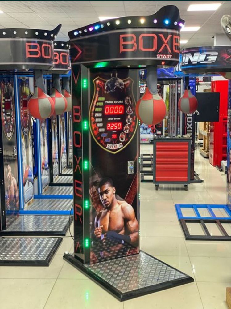 Inchiriez aparat de dat cu pumnu/aparat de box