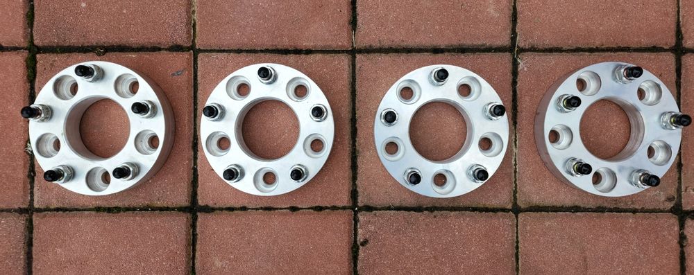 Flanșe adaptoare de la 5x120 (butuc) la 5x127 (janta)
