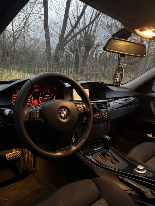 Bmw 320d automat an 2005