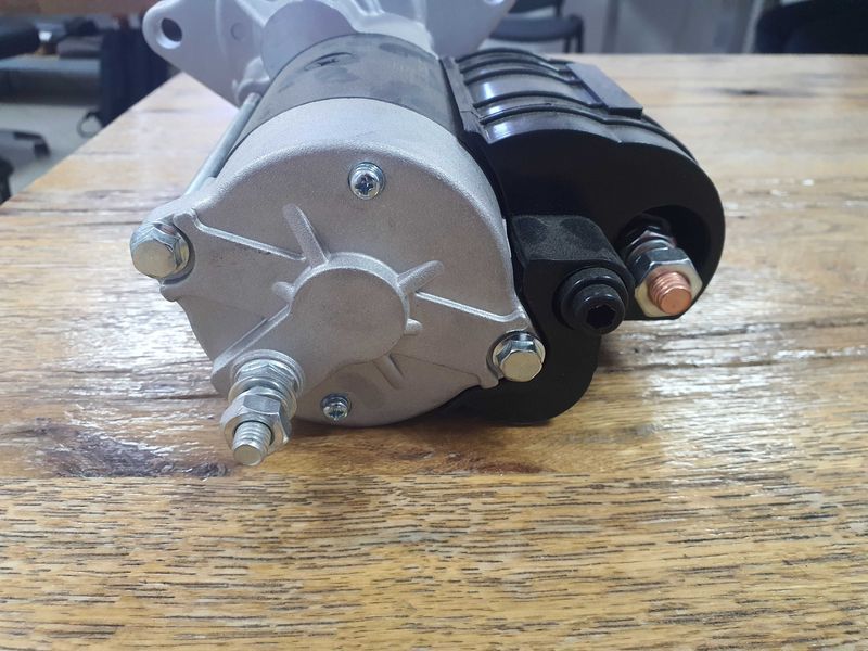 electromotor pentru u445 sau ara model nou cu reductor putere WYXP