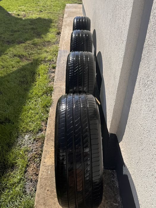 Vand 3 Anvelope de vara MICHELIN E primacy S1 235/45R20 100V XL