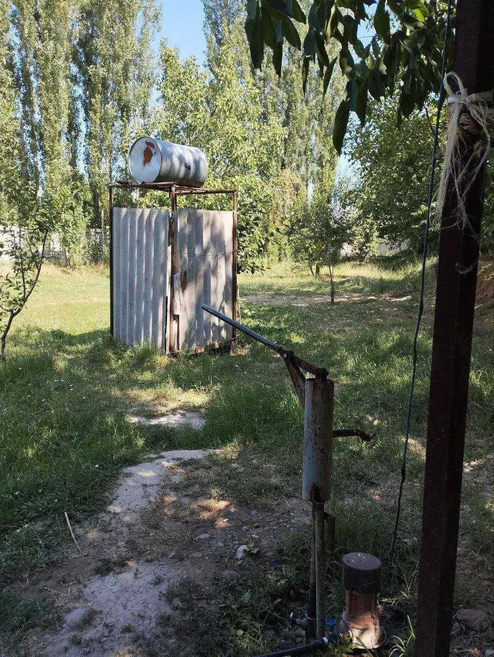 Дом, земля 12 соток Уччинор Болта