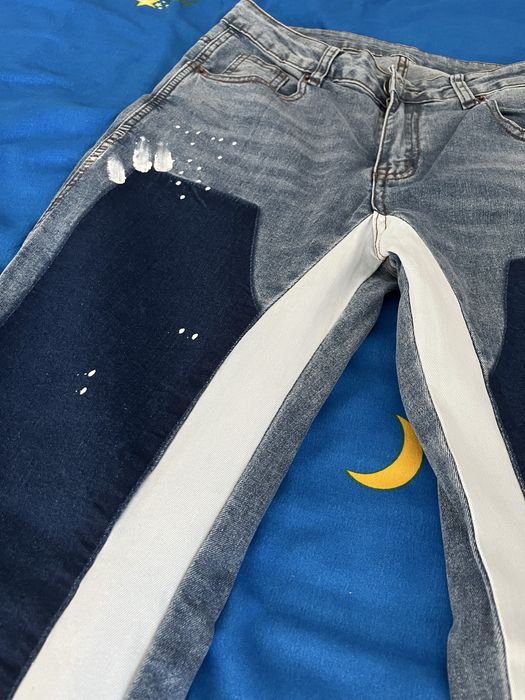 Blugi Flared cu design