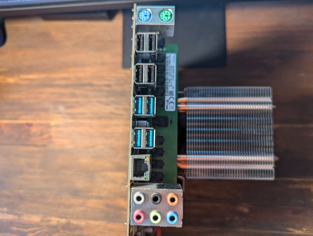 Комплект X99 + Xeon E5-2690v3 12/24 + 32Gb DDR4 2400 + кулер RGB 120