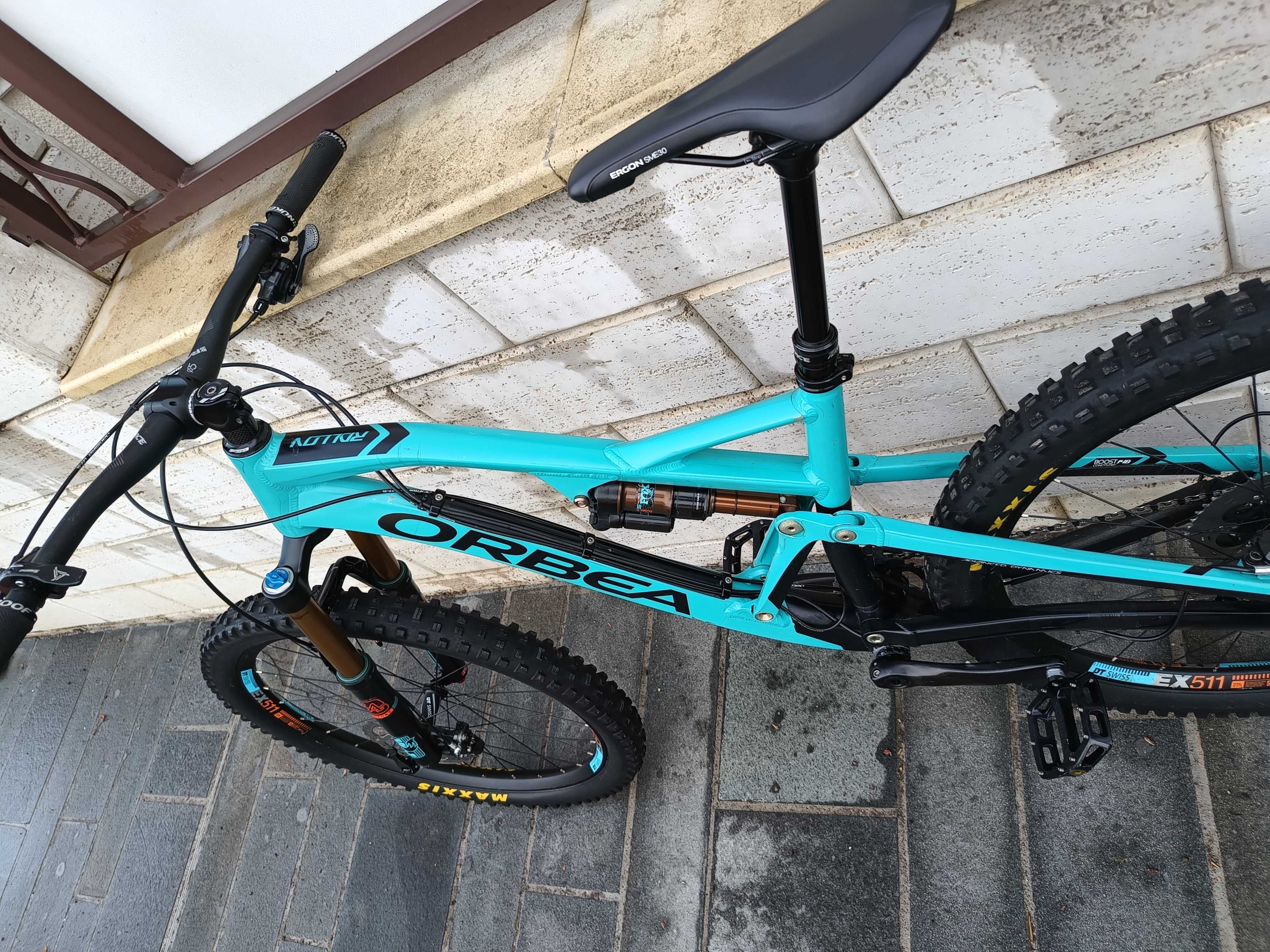 Super enduro Orbea Rallon X10 27.5 kashima