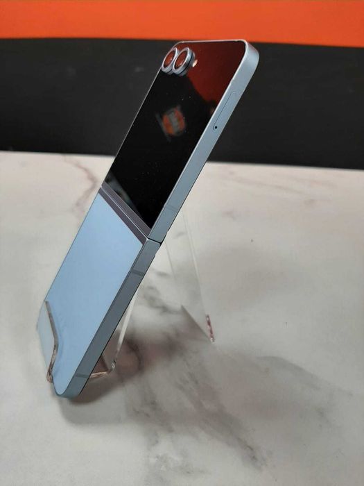 Used Products Bucuresti/Samsung Galaxy Z Flip6/256 GB/Garantie 12 LUNI