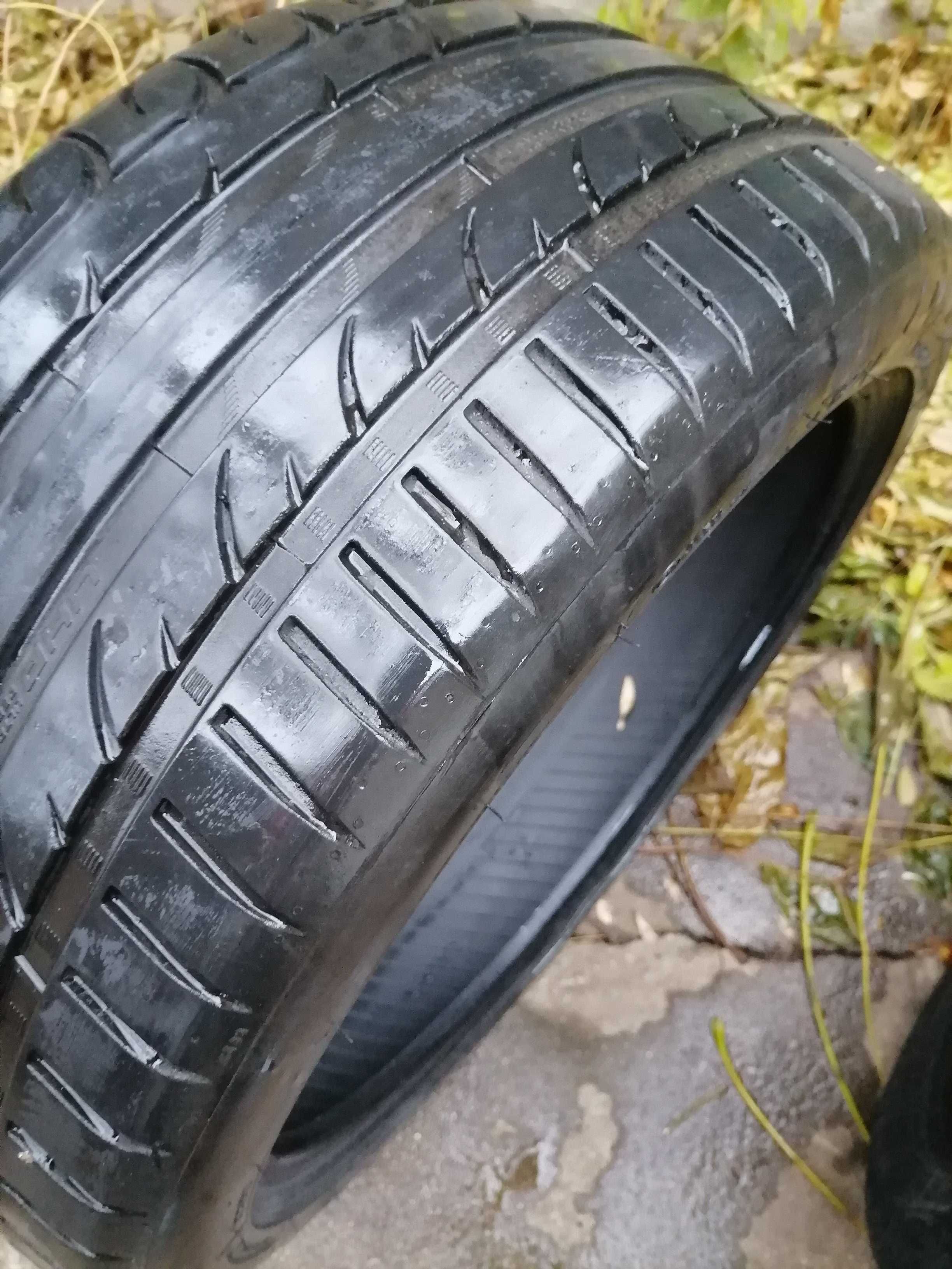 4 anvelope de vara 245/40 R18 Pirelli si Strial