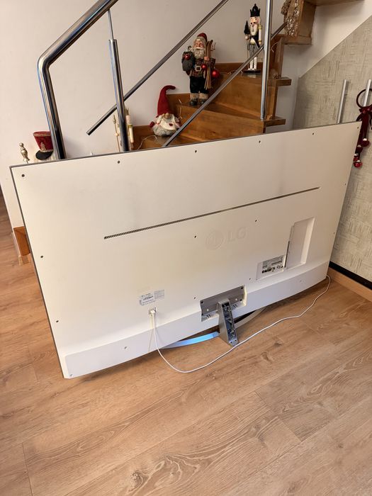 Smart TV LG 4K 164 cm