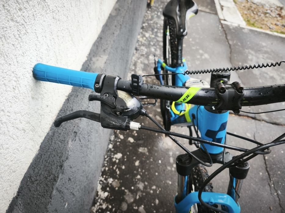 Vând bicicleta Cube Aim SLntour 27.5