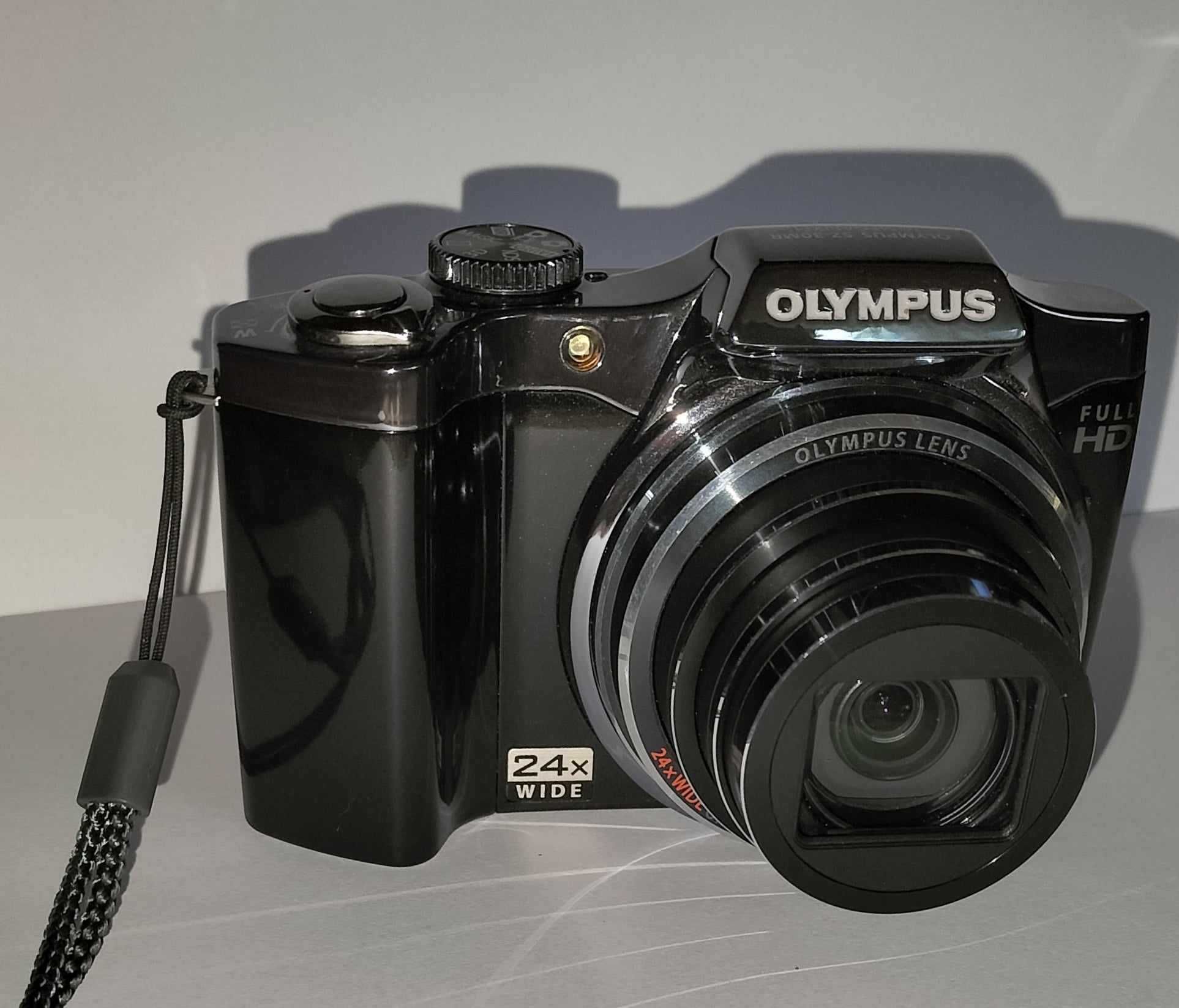 Aparat foto Olympus SZ-30MR