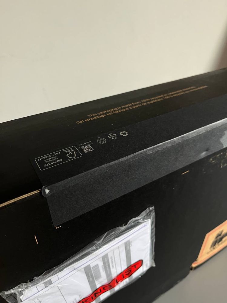 Лаптоп Dell XPS 16