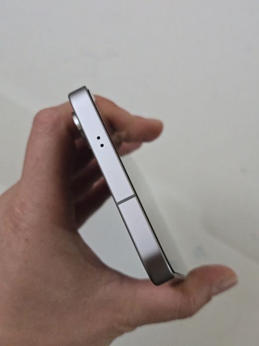 Vand/schimb Samsung S25 Plus 256gb