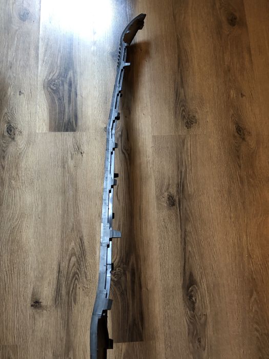 Grila Mercedes bara fata inferioara W176