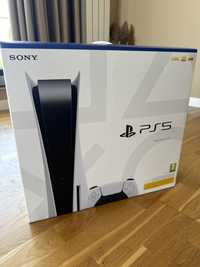 Cutie Playstation 5  doar cutia