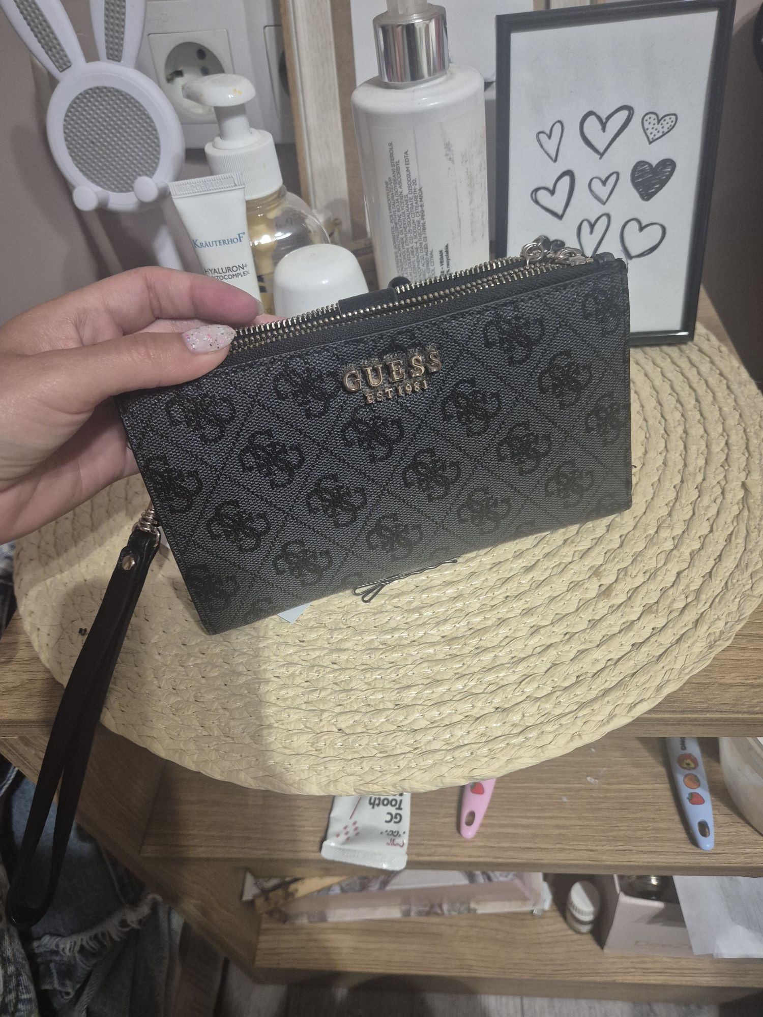 Портмоне/портфейл Guess оригинален