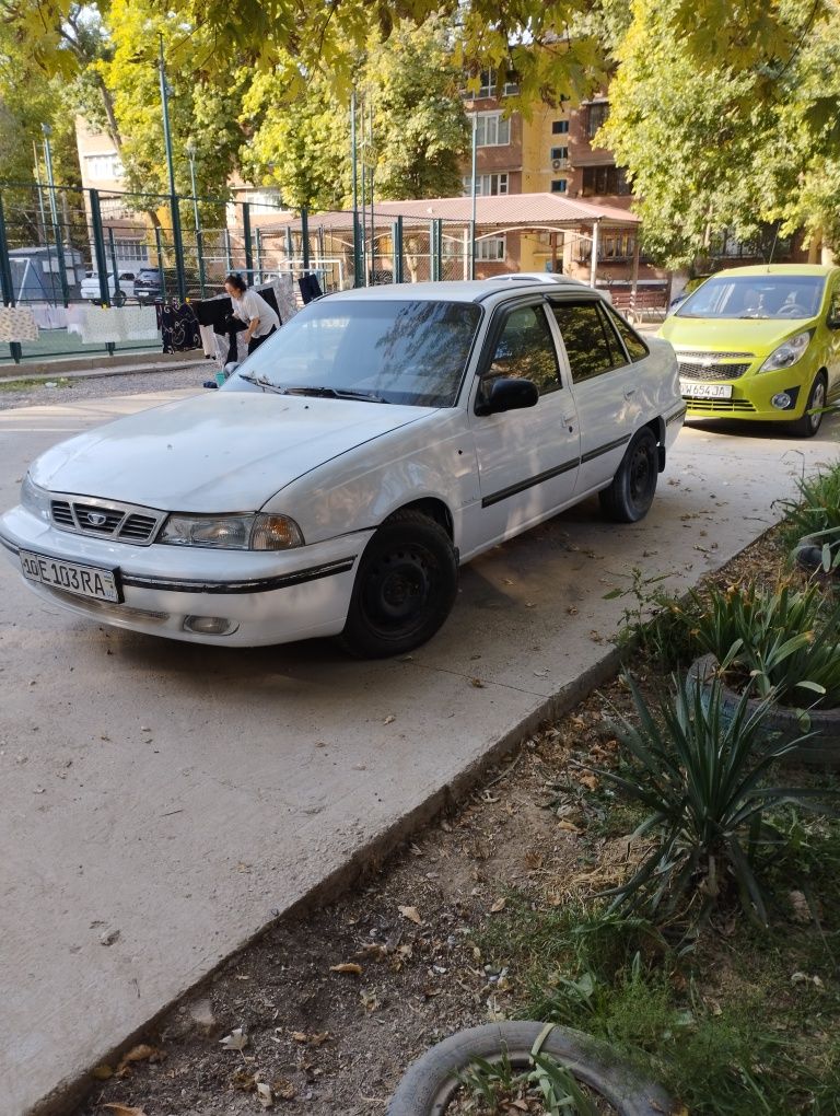 Продам нексию 1 2004 г.донс