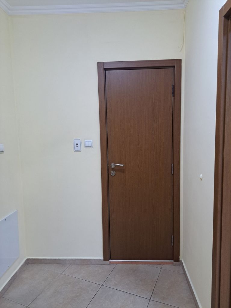 Дава се под наем Ателие в София, Зона Б-5-3 - 32 кв.м за 350 € - Снимка #22