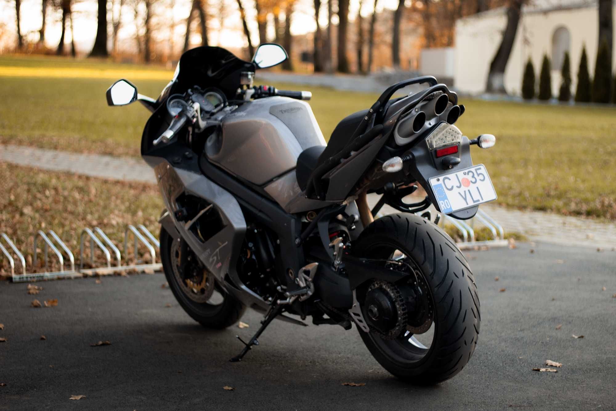 Triumph Sprint ST 1050 ABS 2009