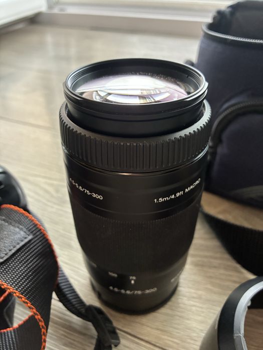 Aparat foto DSLR Sony A200