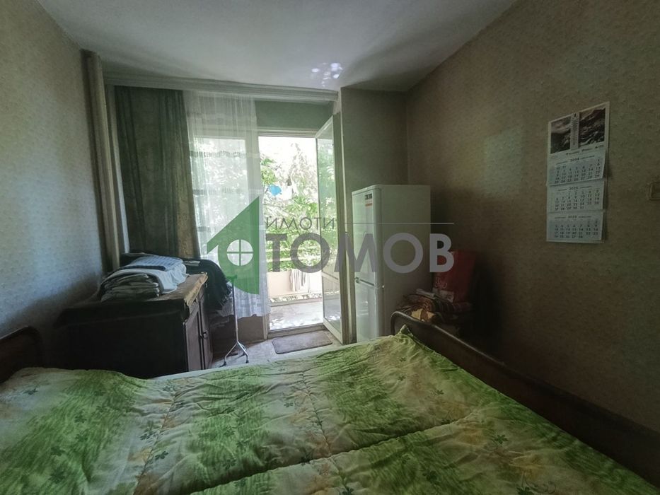 Просторен тристаен апартамент под наем в кв. Опълченски